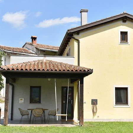 Small House In Vipava Valley Exterior photo